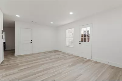 2212 Piedmont Street, Irving, TX 75061 - Photo 7