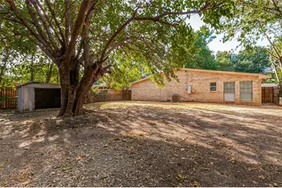 2212 Piedmont Street, Irving, TX 75061 - Photo 23