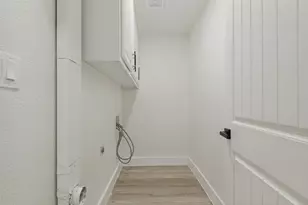 2212 Piedmont St, Irving, TX 75061 - Photo 21