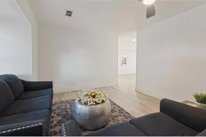 2212 Piedmont Street, Irving, TX 75061 - Photo 9