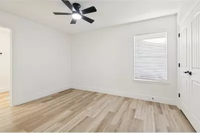 2212 Piedmont Street, Irving, TX 75061 - Photo 15