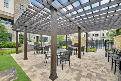 610 Dalton Lane, Irving, TX 75039 - Photo 25