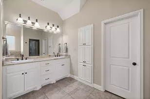 2825 Willow Ridge Cir, Granbury, TX 76049 - Photo 23