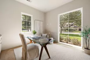 652 Harter Rd, Dallas, TX 75218 - Photo 15