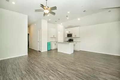 8840 Landergin Mesa Drive, Fort Worth, TX 76131 - Photo 5