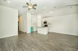 8840 Landergin Mesa Dr, Fort Worth, TX 76131 - Photo 5