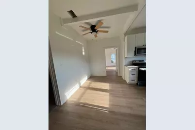 204 W Westhill Drive, Cleburne, TX 76033 - Photo 11