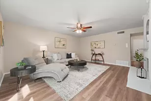 6429 Yarmouth Ave, North Richland Hills, TX 76182 - Photo 9