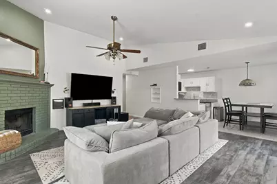 831 Beverly Drive, Grapevine, TX 76051 - Photo 7