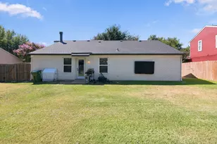 831 Beverly Dr, Grapevine, TX 76051 - Photo 25