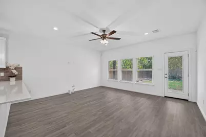 2404 Macon Street, Dallas, TX 75215 - Photo 11