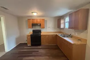 521 Ruth St, Denton, TX 76205 - Photo 7