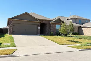 816 Mallorie Ln, Ferris, TX 75125 - Photo 1