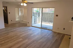 2733 Silver Creek Dr, Arlington, TX 76006 - Photo 1