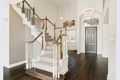 9028 Bottlebrush Lane, Irving, TX 75063 - Photo 3