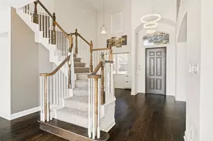 9028 Bottlebrush Ln, Irving, TX 75063 - Photo 3