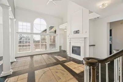 9028 Bottlebrush Lane, Irving, TX 75063 - Photo 5
