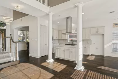 9028 Bottlebrush Lane, Irving, TX 75063 - Photo 7
