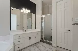 9028 Bottlebrush Ln, Irving, TX 75063 - Photo 19
