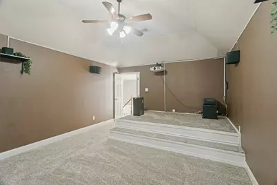 9028 Bottlebrush Lane, Irving, TX 75063 - Photo 13