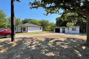 9315 Lynda Ln, Hawk Cove, TX 75474 - Photo 7