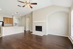 240 Cedar Crest Dr, Justin, TX 76247 - Photo 7