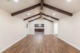 1394 S Pioneer Dr, Abilene, TX 79605 - Photo 5