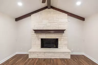 1394 S Pioneer Drive, Abilene, TX 79605 - Photo 7