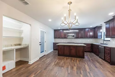 1394 S Pioneer Drive, Abilene, TX 79605 - Photo 9