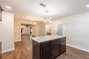 1394 S Pioneer Dr, Abilene, TX 79605 - Photo 13