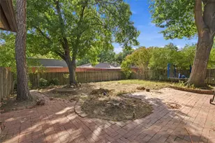 1320 Cheyenne Rd, Lewisville, TX 75077 - Photo 23