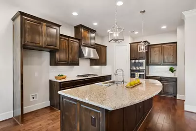 1108 Ivy Charm Way, Arlington, TX 76005 - Photo 9