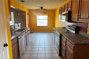 1309 Pepperfield Ct, Fort Worth, TX 76028 - Photo 7