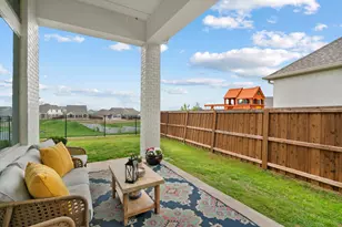 2325 Offerande Dr, Fort Worth, TX 76008 - Photo 35