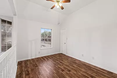 2829 Panorama Drive, Carrollton, TX 75007 - Photo 11