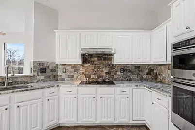 2829 Panorama Drive, Carrollton, TX 75007 - Photo 29