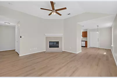 942 Algonquin Drive, Dallas, TX 75217 - Photo 5