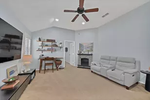 109 Goldeneye Ln, Fort Worth, TX 76120 - Photo 33