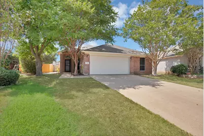 109 Goldeneye Lane, Fort Worth, TX 76120 - Photo 1