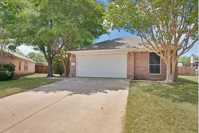 109 Goldeneye Lane, Fort Worth, TX 76120 - Photo 3