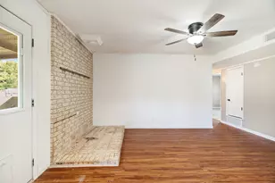 6115 Waggoner St, Reno, TX 75462 - Photo 7