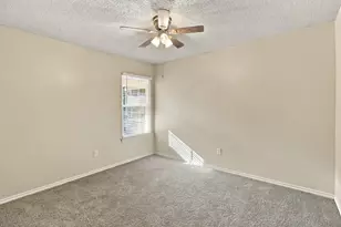 4807 Crestmont Ct, Arlington, TX 76017 - Photo 15