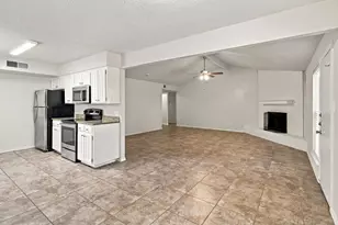 4807 Crestmont Ct, Arlington, TX 76017 - Photo 11