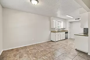 4807 Crestmont Ct, Arlington, TX 76017 - Photo 7