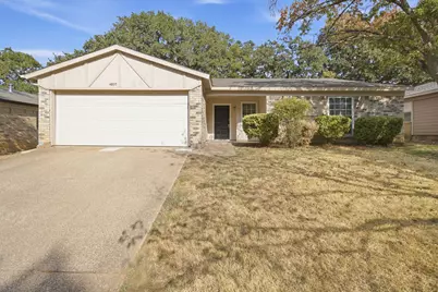 4807 Crestmont Court, Arlington, TX 76017 - Photo 1