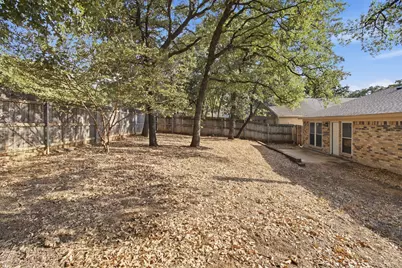 4807 Crestmont Court, Arlington, TX 76017 - Photo 33