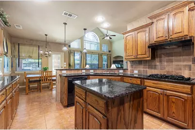 9736 Sam Bass Trail, Fort Worth, TX 76244 - Photo 17
