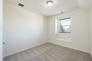 1920 Roundtree Cir E, Fort Worth, TX 76008 - Photo 33