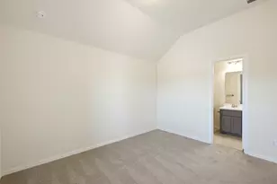 1920 Roundtree Cir E, Fort Worth, TX 76008 - Photo 31