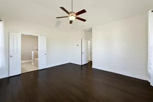 1920 Roundtree Cir E, Fort Worth, TX 76008 - Photo 17